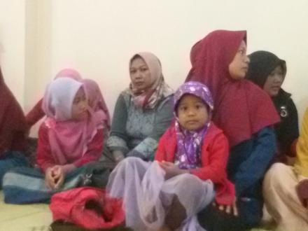 Pengajian dan Santunan Anak Yatim